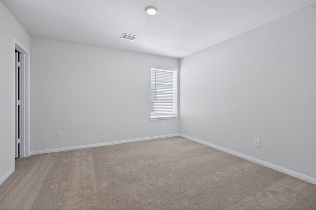 Building Photo - 13308 Burbot Dr