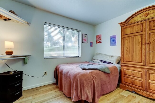 Building Photo - 11720 Raintree Dr