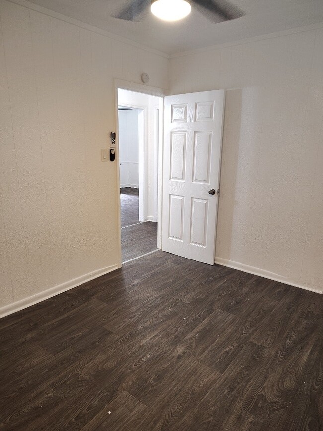 Building Photo - 144 Neatherwood Dr