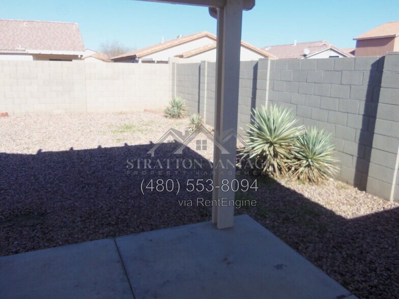 Building Photo - 6526 W Riva Rd