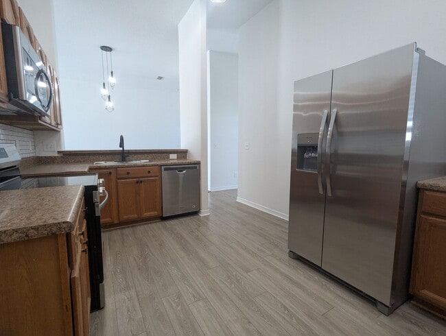 Building Photo - Now Available - Non Conforming 3 Bedroom, ...