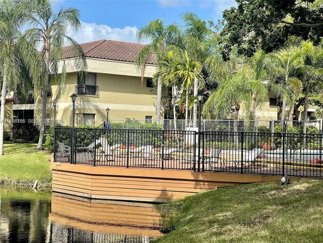 Building Photo - 2428 NW 49th Terrace