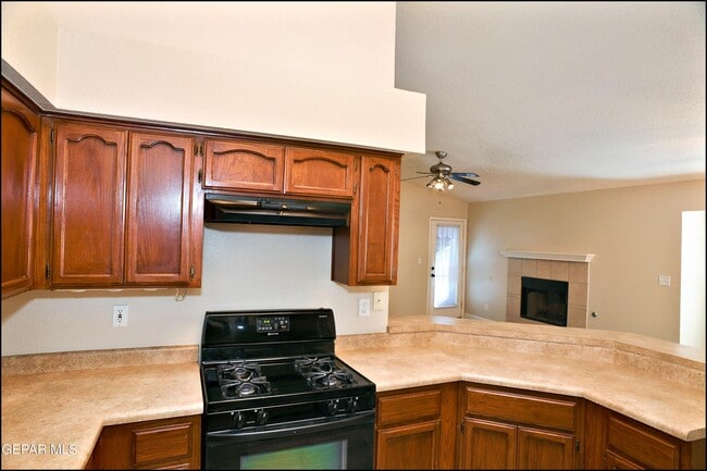 Building Photo - 3020 Tierra Mina Dr