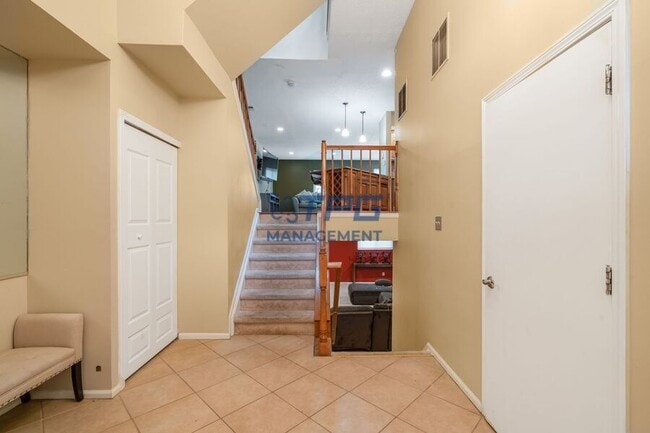 Building Photo - 26 Catherine Ct