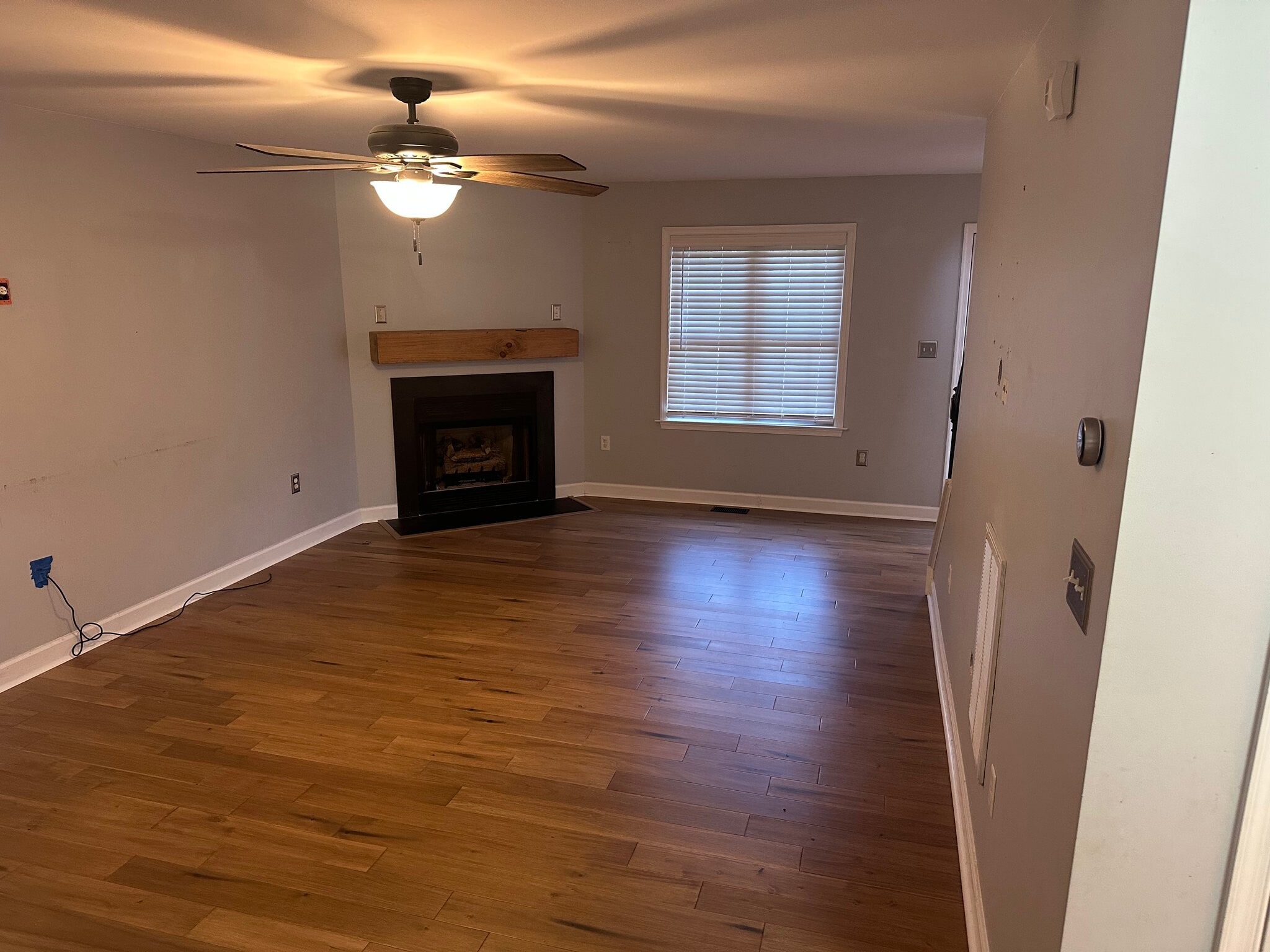 Building Photo - 15731Pypers Pointe Dr