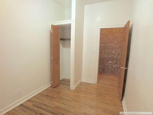 Floorplan - 122 La Salle Street
