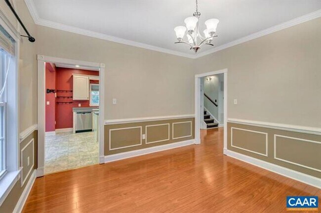 Building Photo - 991 Carodon Dr
