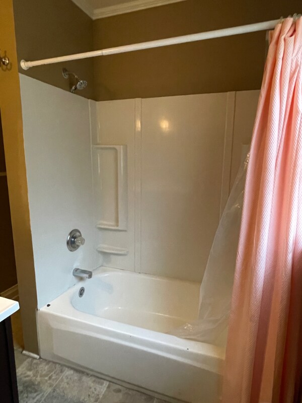 Building Photo - 120 W Foch St