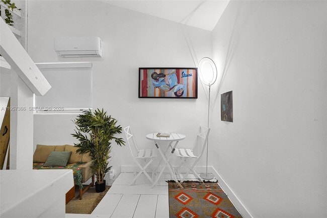 Building Photo - 274 NW 43rd St