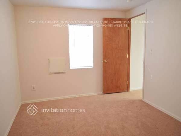 Building Photo - 4816 S Pitkin Way