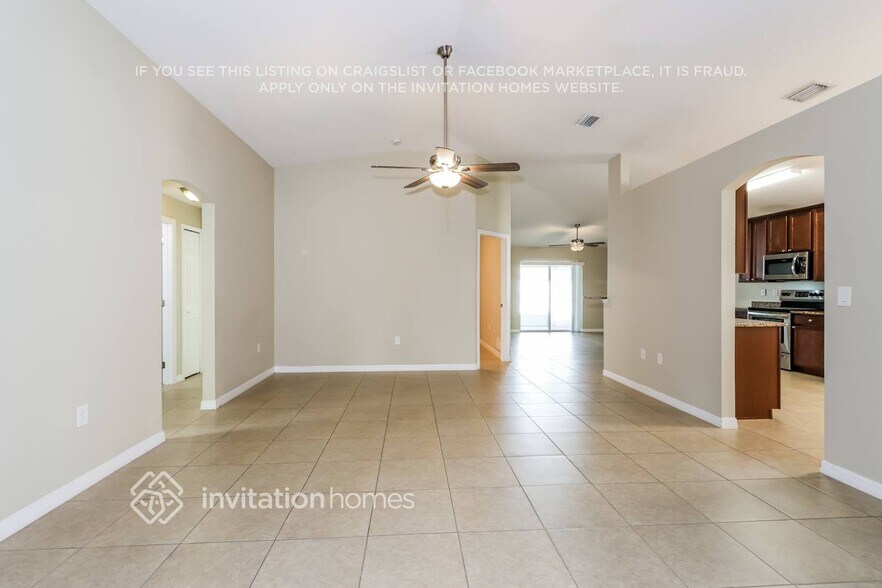 Building Photo - 1290 Corbett Ln