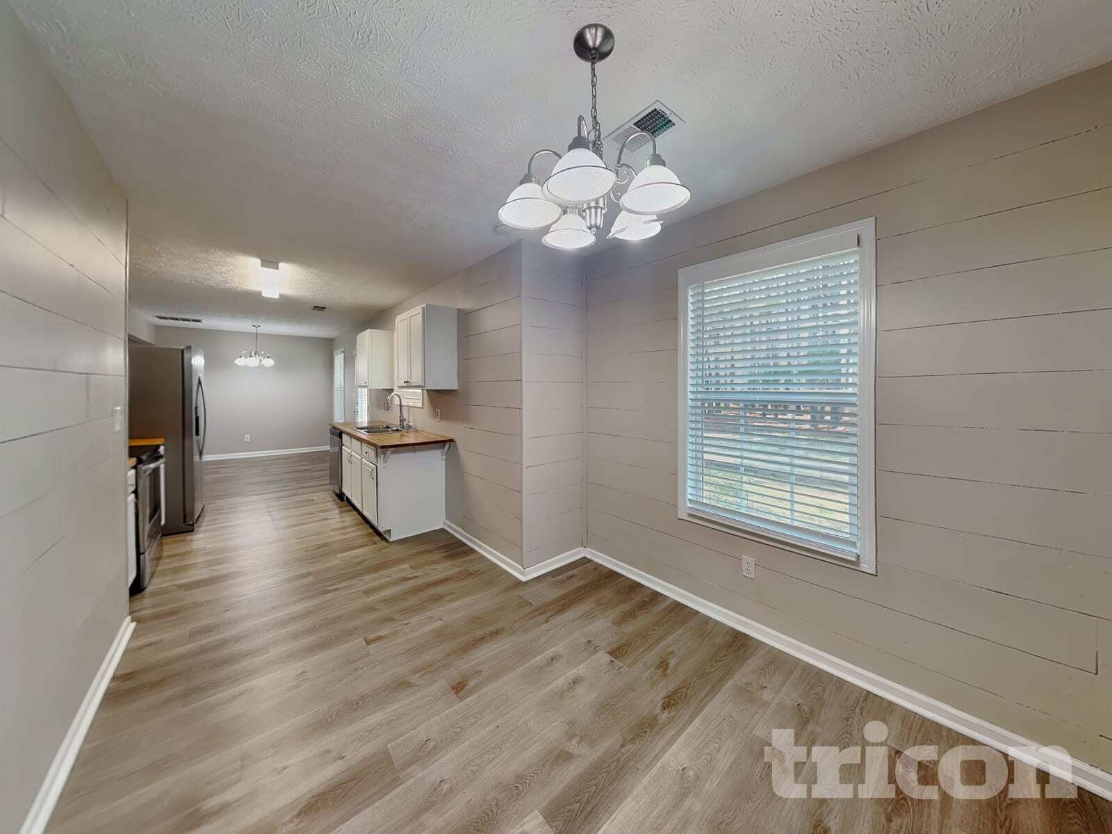 Building Photo - 1009 Butterfly Cove Way