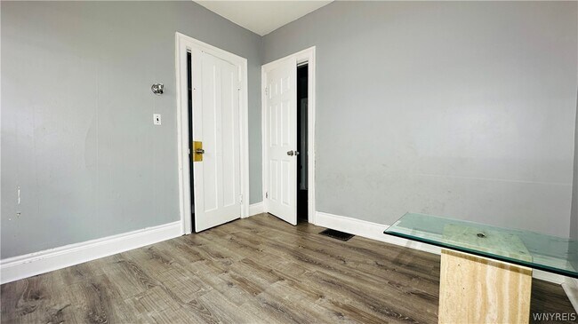 Building Photo - 232 Humboldt Pkwy