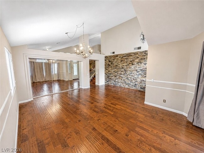 Building Photo - 1108 Ventura Hills St