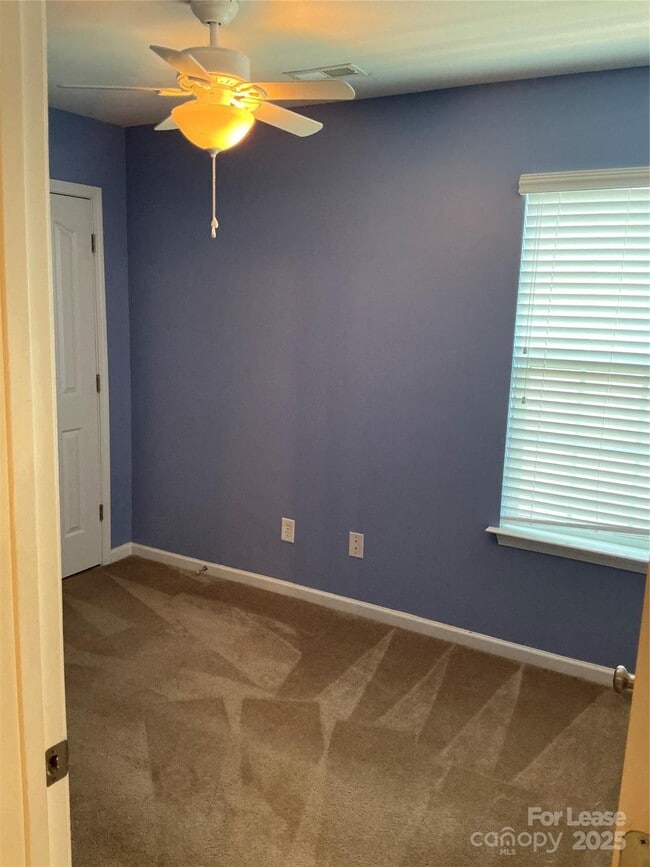 Building Photo - 4980 Kotlik Dr