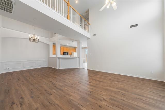 Building Photo - 511 Poplar Ln