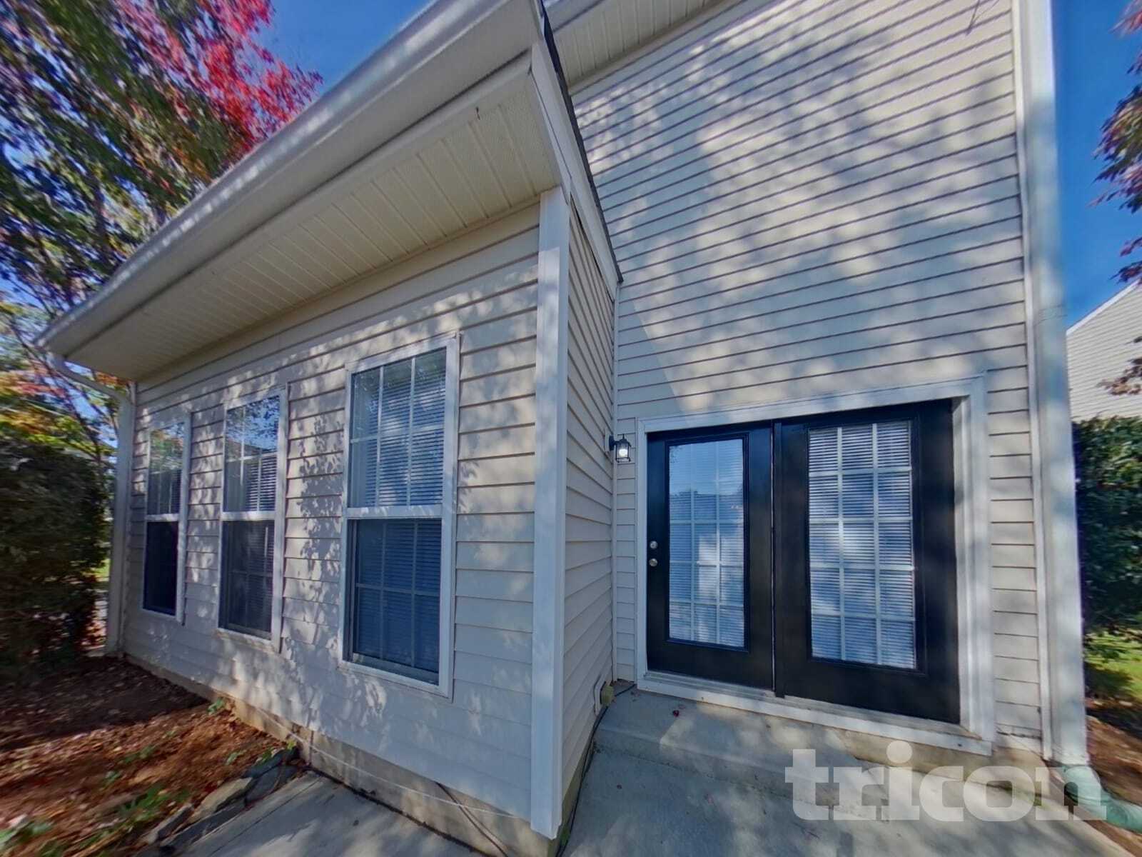 Building Photo - 8731 Water Iris Ct