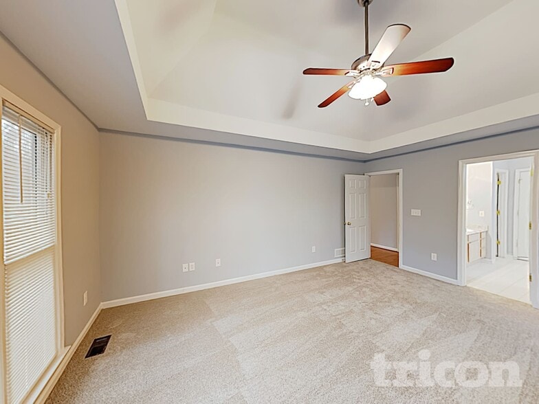 Building Photo - 3465 Canon Creek Dr