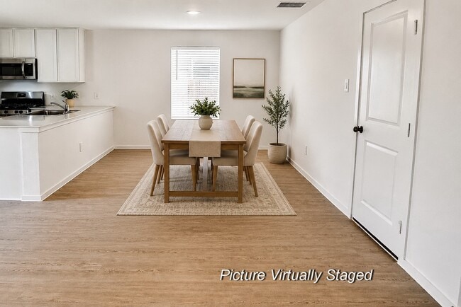 Building Photo - 14978 N Ascot Bend Cir