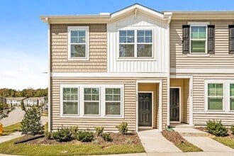 Building Photo - 548 Landing View Dr