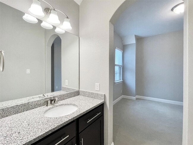 Building Photo - 3809 Mineral Dr