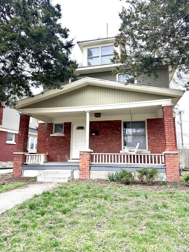 Building Photo - 4241 Genessee St