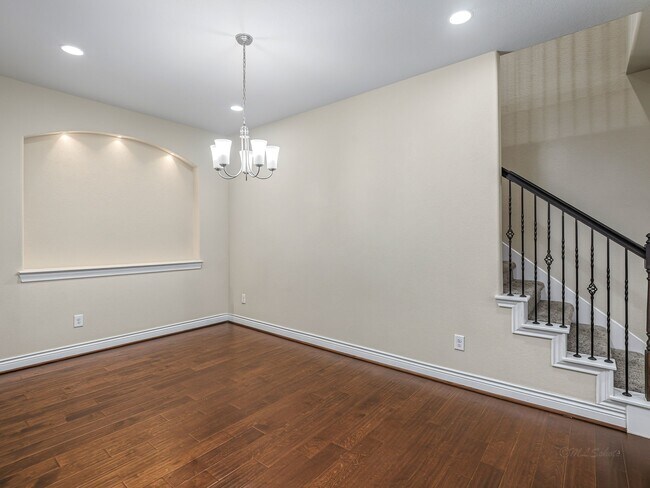 Building Photo - 24227 Peralta Glen Ln