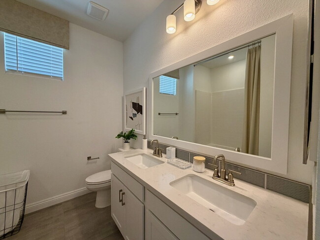 Building Photo - FULLY FURNISHED 3 BED 2.5 BATH 2 CAR GARAGE MODEL HOME FOR RENT IN CADENCE