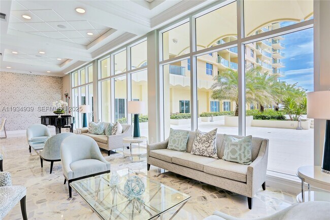 Building Photo - 2501 S Ocean Dr