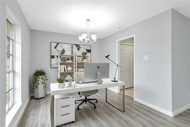 Building Photo - 13703 Cologne Dr