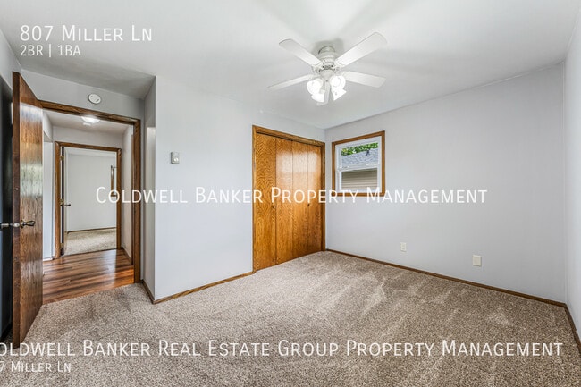 Building Photo - 807 Miller Ln