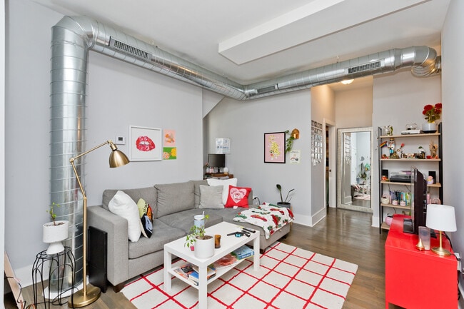 Building Photo - 1715 S Carpenter St