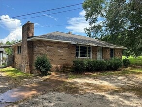 Building Photo - 3855 Martin Rd