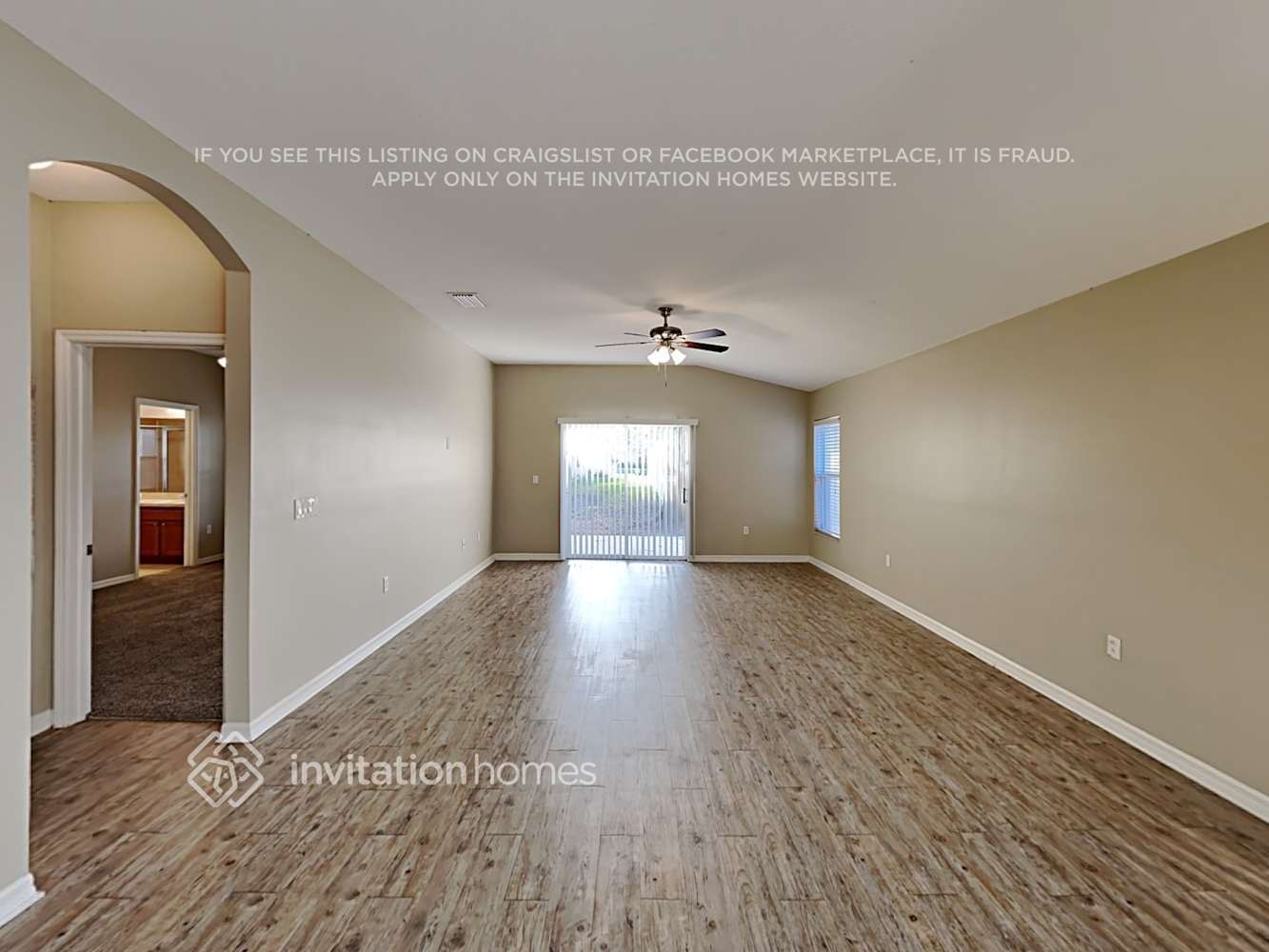 Building Photo - 35001 Meadow Reach Dr
