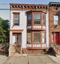 Building Photo - 69 Lexington Ave