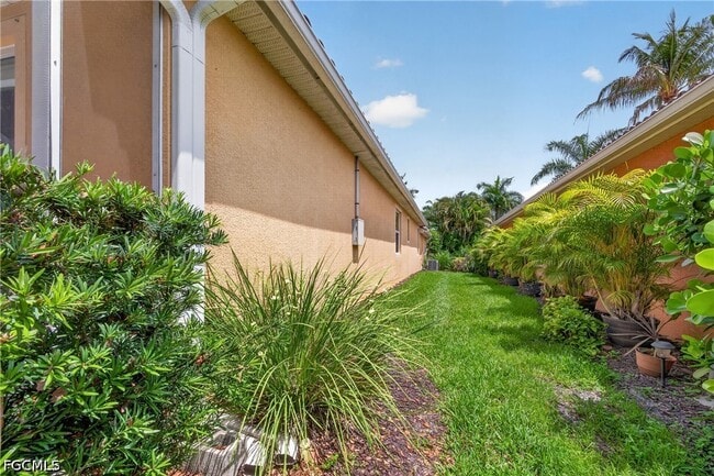 Building Photo - 14214 Manchester Dr