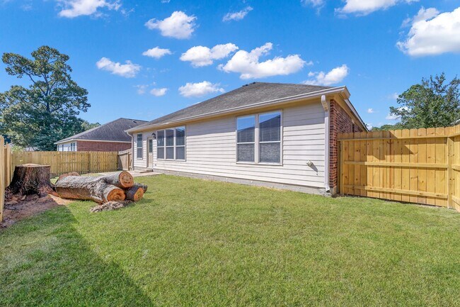 Building Photo - 952 Crannog Way