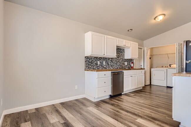 Building Photo - 2625 Alpine Avenue, Greeley, CO, 80631