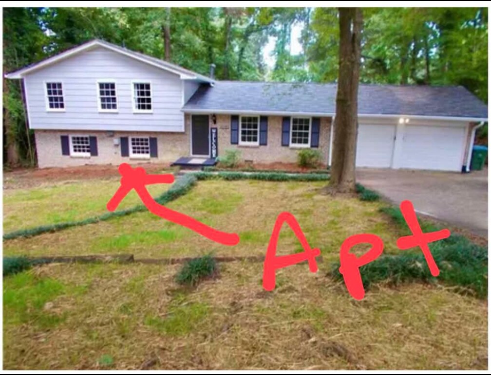 Building Photo - 1738 Pounds Rd