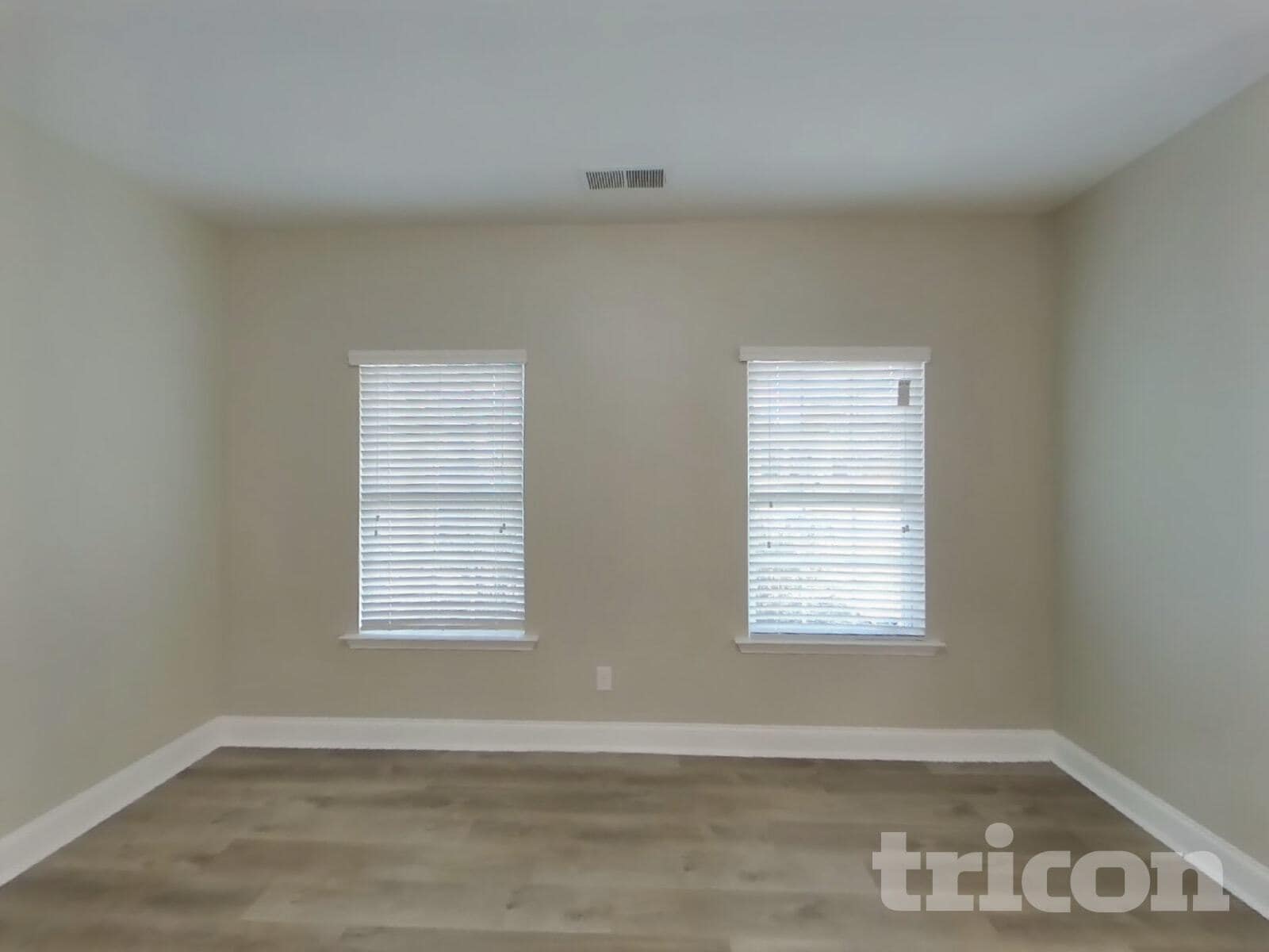 Building Photo - 240 Fox Squirrel Cir