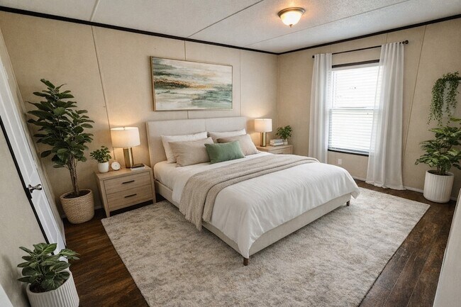 Building Photo - 12988 Gustavo Dr