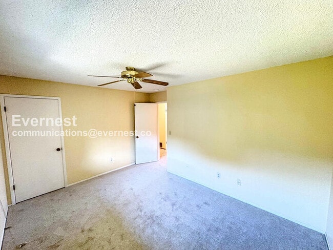 Building Photo - 1844 Tesoro Ct