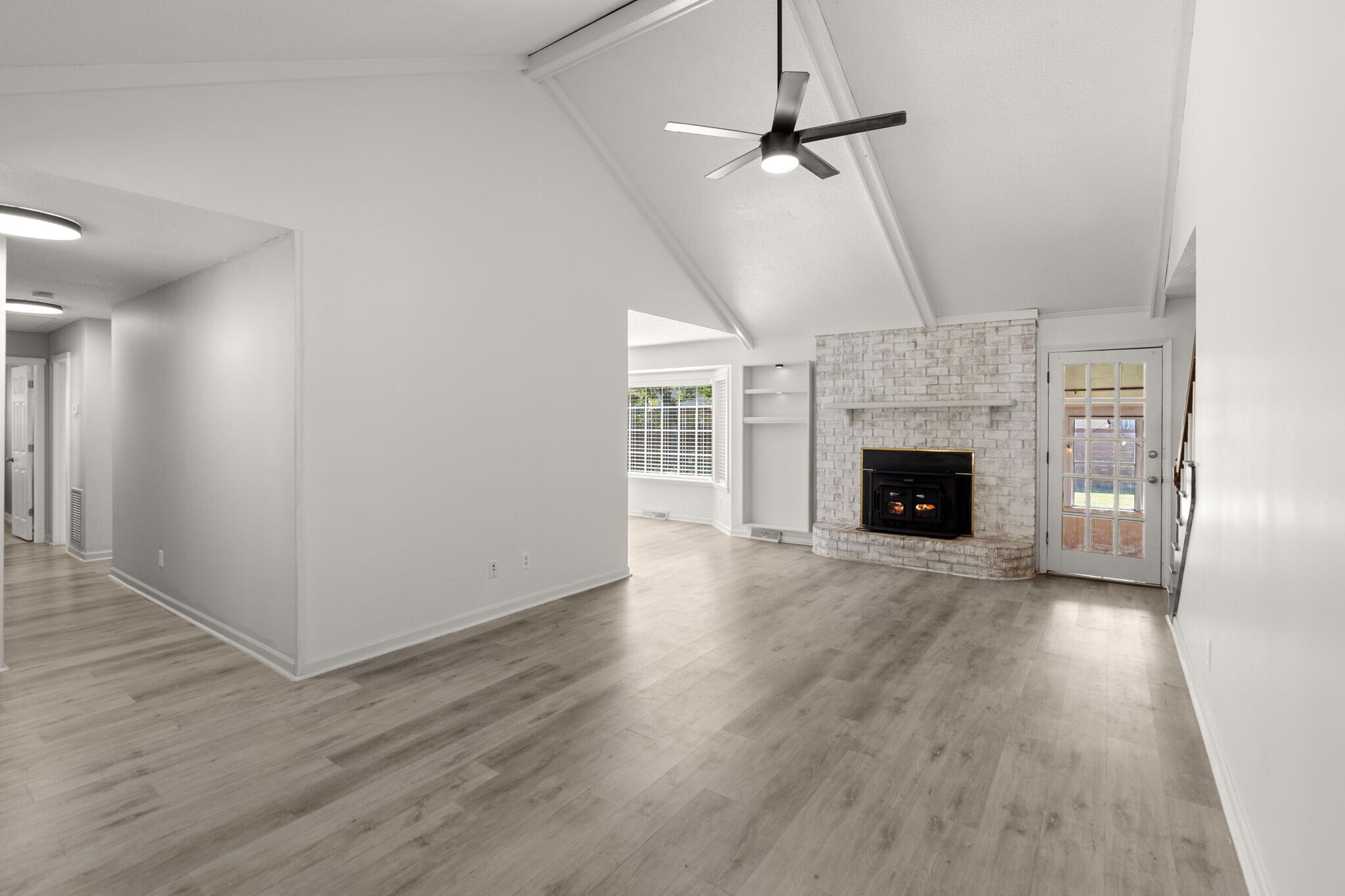 Building Photo - 12 Lighthouse Dr