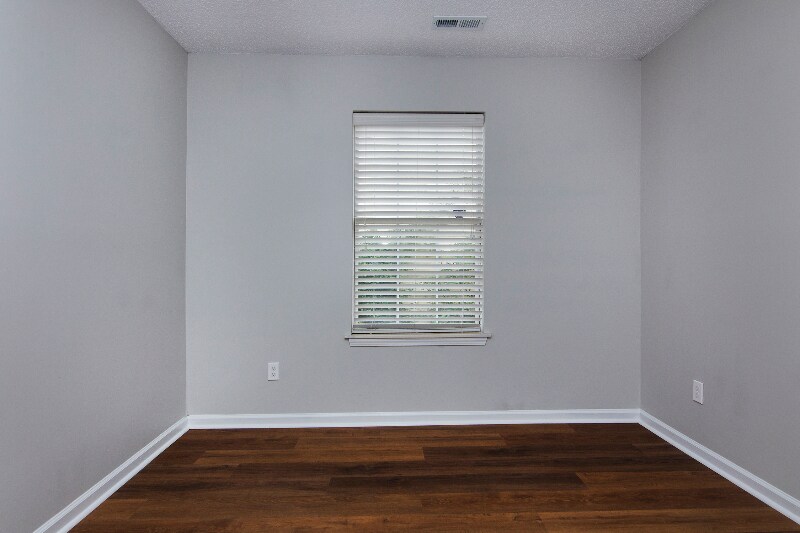 Building Photo - 10430 Brawley Ln