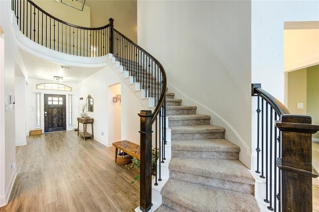 Building Photo - 2415 Flowering Brook Ln
