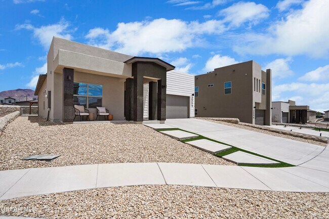 Building Photo - 2308 Enchanted Quail