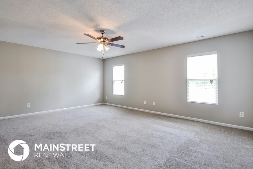 Building Photo - 4605 Smarty Jones Dr