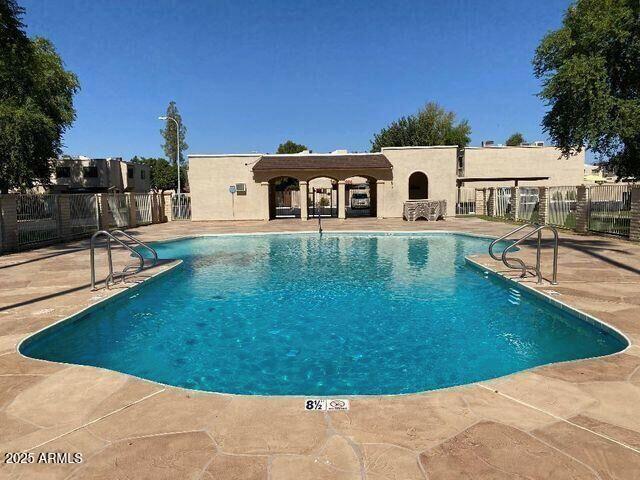 Primary Photo - 8125 E Glenrosa Ave