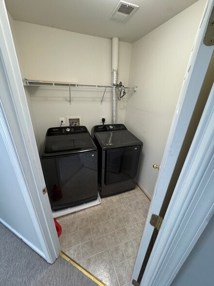 Building Photo - 13909 Clarkwood Ln