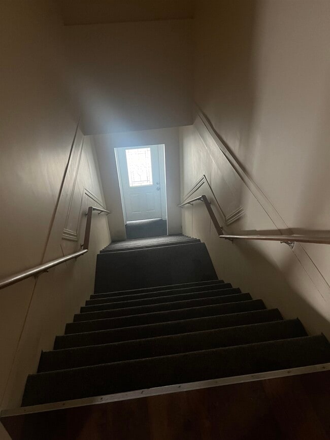 Building Photo - 3523 KENNEDY Blvd